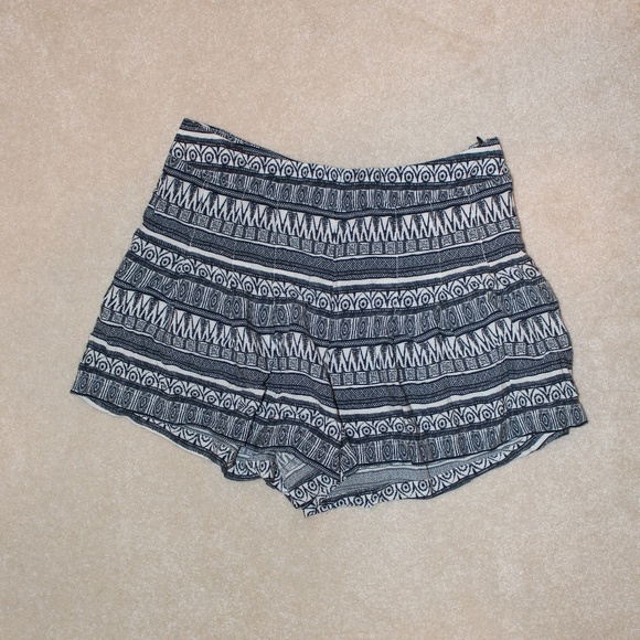 [3 for $25] F21 Skort/Shorts - Picture 1 of 1